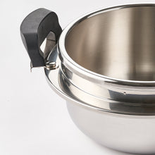 Load image into Gallery viewer, 3-Ply Stainless Steel Pressure Cooker and Bamboo Frame 빠르고 맛있는 압력솥 소댕 2.2L와 대나무 받침 세트