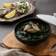 Load image into Gallery viewer, Traditional Seaweed 해녀가 인정한 전통 미역 (130g)