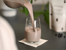 Load image into Gallery viewer, [Onlysoy] Richer Seoritae Black Bean Milk [온리소이] 더 진한 서리태 콩물 두유 (190mlx20packs)
