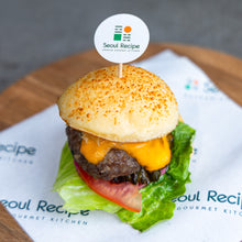 Load image into Gallery viewer, [Seoul Recipe] Galbi Tteokgalbi Beef Slider (5pcs) 떡갈비 미니 버거 (5pcs)
