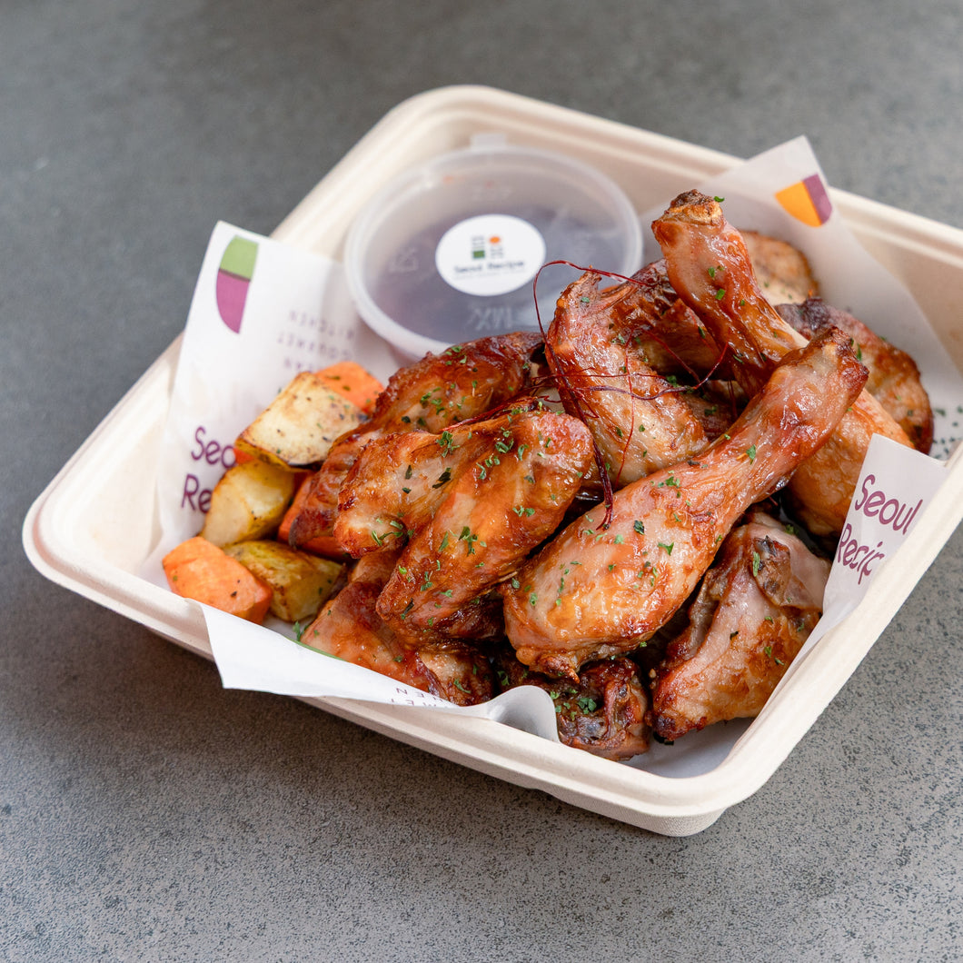 [Seoul Recipe] Oven Baked Whole KOREAN Chicken With Sweet & Spicy Sauce 오븐 구이 치킨 (2-3ppl)