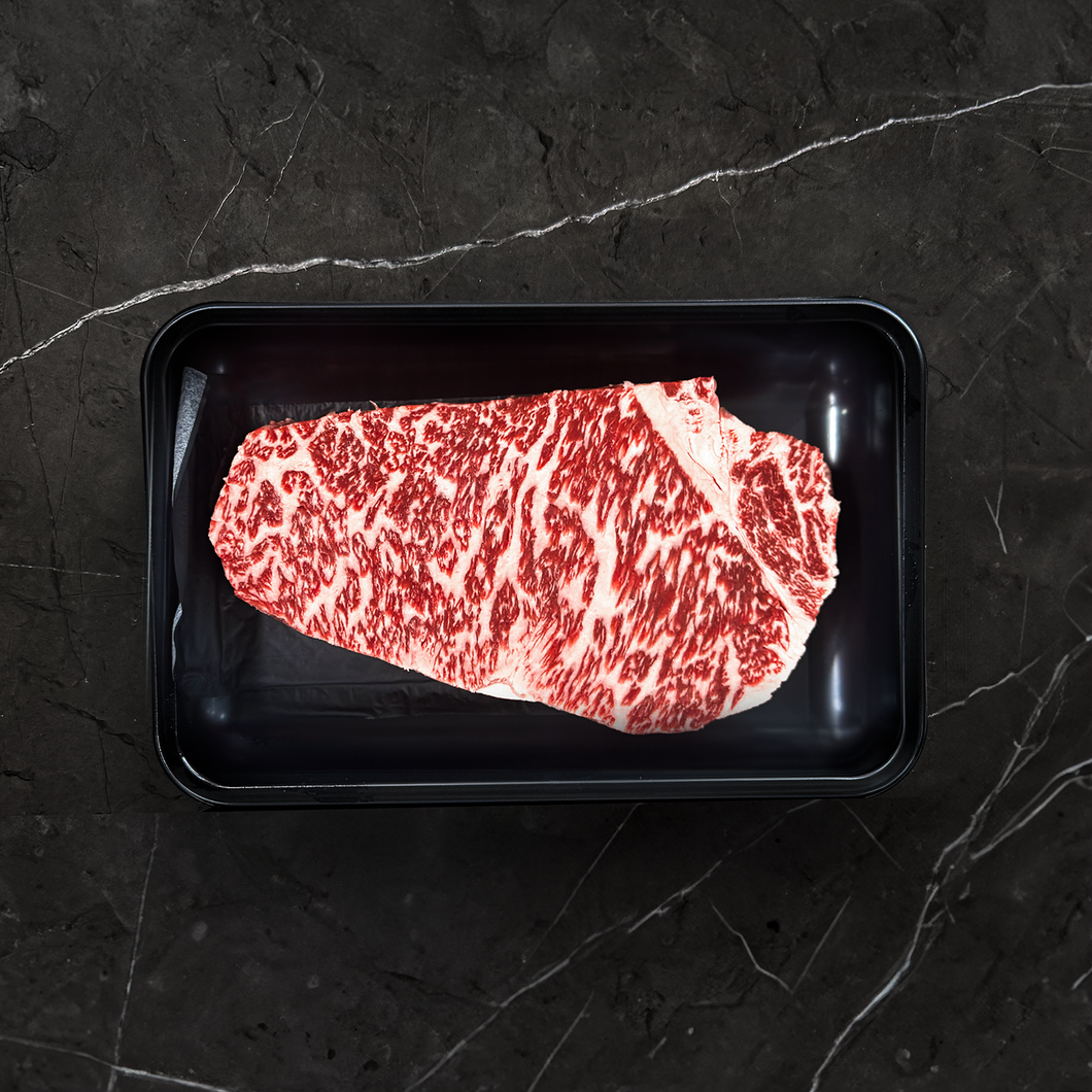 [Seoul Recipe] 1++(9) Korean Beef Striploin 1++(9) 한우 채끝 (300g)