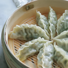 Load image into Gallery viewer, Hong Jin Kyung The Mandoo Vegan Dumplings 홍진경 더만두 비건만두 (350g)
