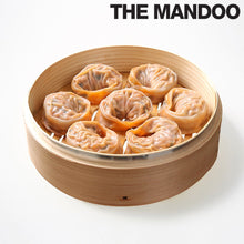 Load image into Gallery viewer, Hong Jin Kyung The Mandoo BIG Kimchi Dumplings 홍진경 더만두 더 큰만두 김치맛 (420g)
