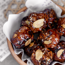 Load image into Gallery viewer, [Seoul Recipe] Black Aglio Chicken Bite 블랙알리오 닭강정 (15pcs / 30pcs)
