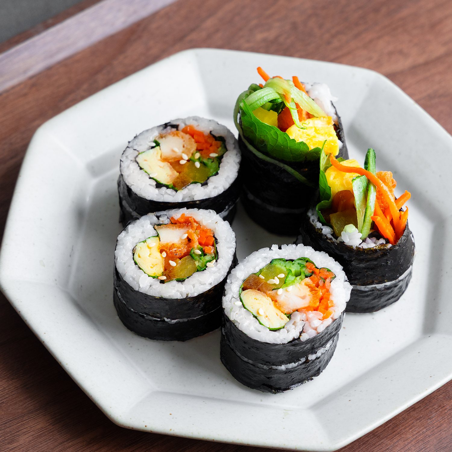 [Seoul Recipe] Chicken Tender Gimbap 치킨텐더 김밥 (2 Rolls)