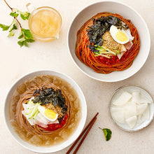 Load image into Gallery viewer, Chuncheon-style Cold Buckwheat Noodles (Cold Soup / Spicy Bibim) (Frozen) (2ppl) 고른 메밀막국수 밀키트 (물막국수/비빔막국수) (냉동) (2인분)
