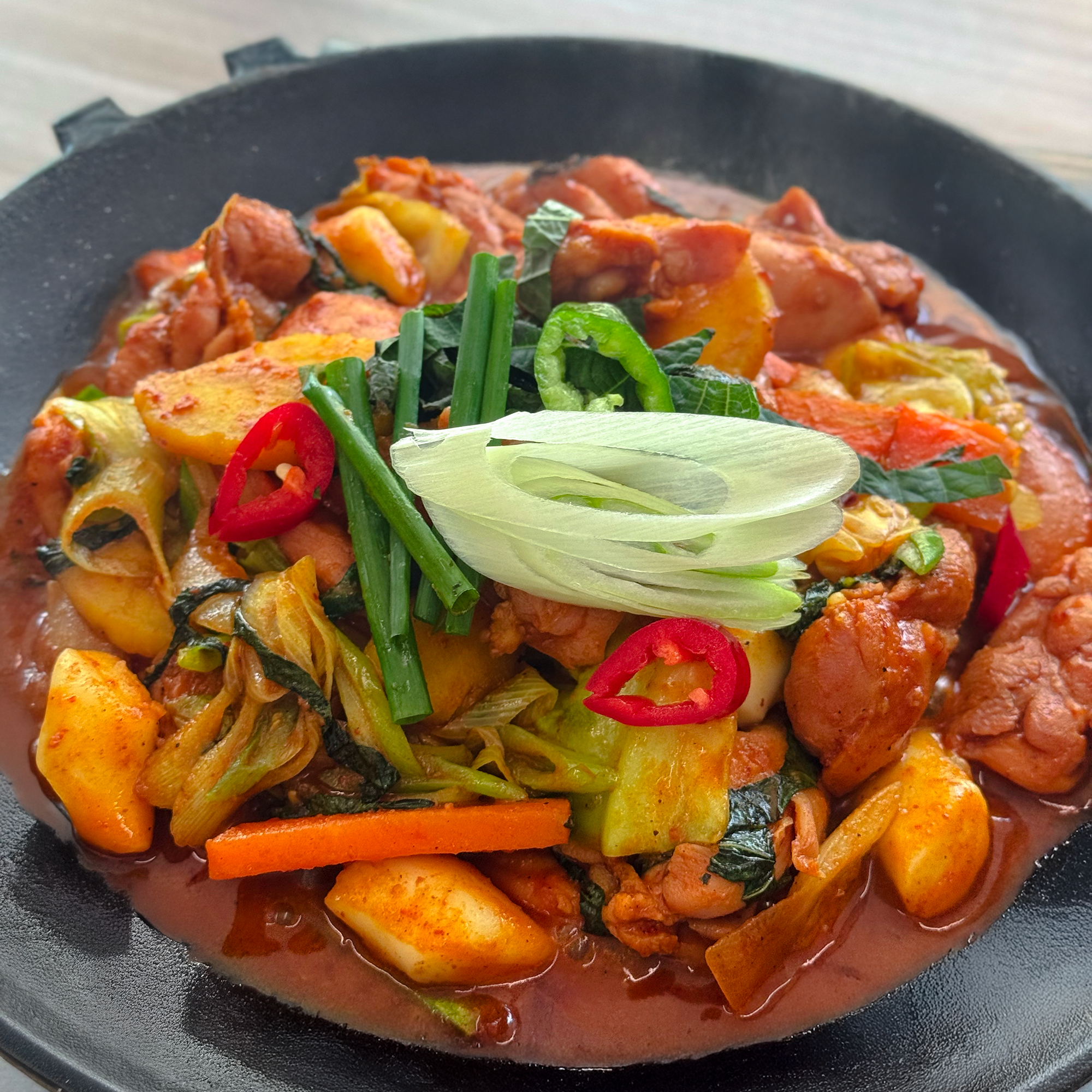 [Seoul Recipe] DIY Premium Spicy Chicken Galbi (Dakgalbi) (Frozen) 고급 매콤 닭갈비 (냉동) (3-4 portion/ 1KG chicken meat)