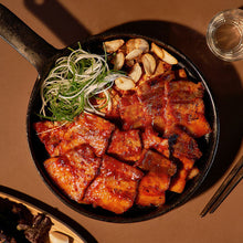 Load image into Gallery viewer, FavorEat Spicy Pork Belly 페이보잇 나혼자 먹는 고추장 삼겹살 (300g)
