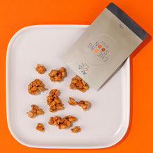 Load image into Gallery viewer, Freeze-dried Natto Snack 동결건조 청국장 스낵 (13g x 7ea)
