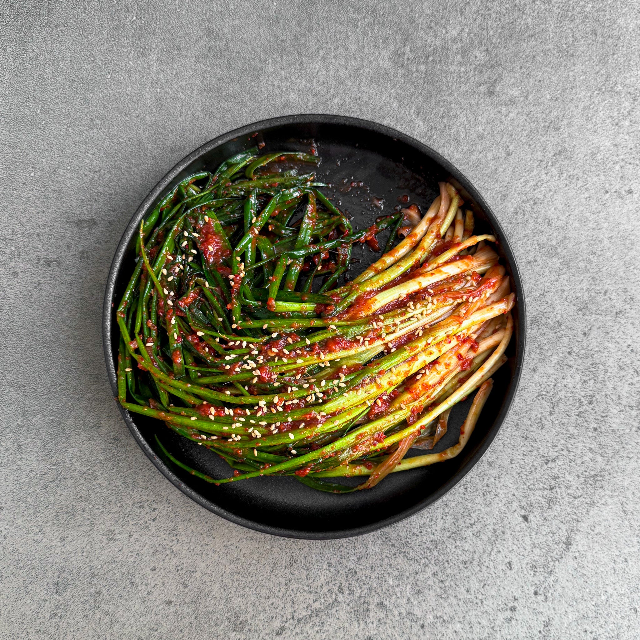 [Seoul Recipe] Fresh Spring Onion Kimchi 갓담근 파김치 (300g)