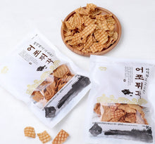 Load image into Gallery viewer, Fried Fish Jerky 어포튀각 (90g)
