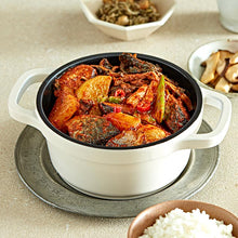 Load image into Gallery viewer, Goreun Braised Mackerel Stew 고른 시래기 고등어조림 (850g)
