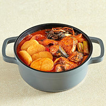 Load image into Gallery viewer, Goreun Braised Mackerel Stew 고른 시래기 고등어조림 (850g)
