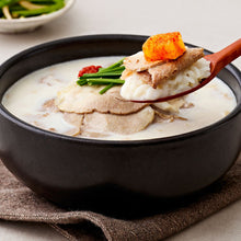 Load image into Gallery viewer, Goreun Korean Beef Bone Pork Soup Rice 고른 한우사골 돼지국밥 (700g)
