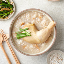 Load image into Gallery viewer, Goreun Selected Whole Chicken Leg Nurungji Baeksuk 고른 통닭다리 누룽지 백숙 (600g)
