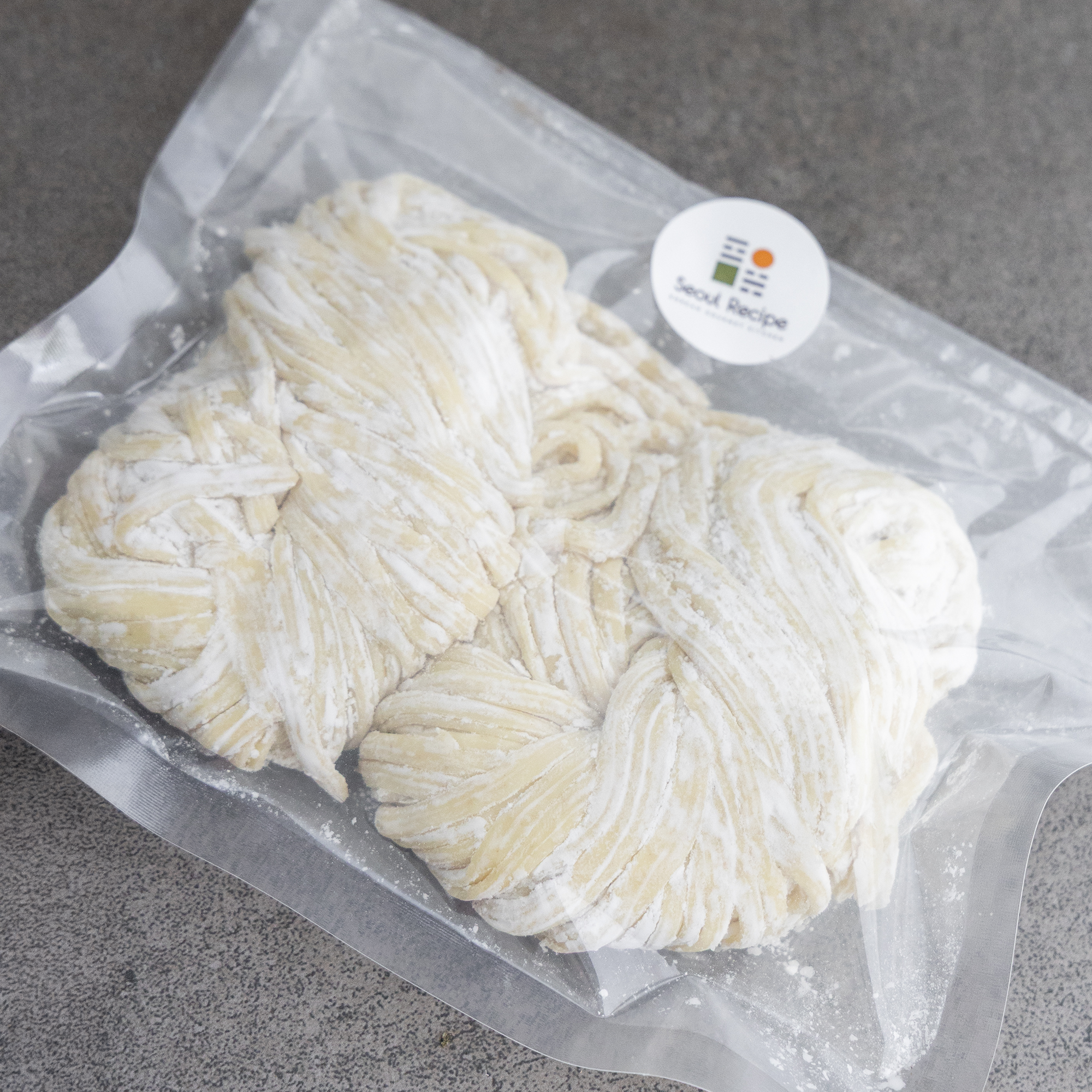 [Seoul Recipe] Gourmet Jjajang Noodles and Yellow Radish Combo Set (2ppl) 특제 짜장면과 단무지 콤보세트 (푸짐한 2인분)