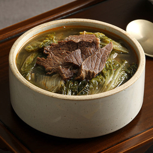 Korean Beef Winter-grown Cabbage Soup (Frozen) 한우 얼갈이국 (냉동) (500g)