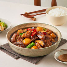 Load image into Gallery viewer, Korean Braised Pork Rib (Frozen) 고른 수제 돼지갈비찜 (500g)
