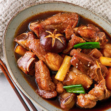 Load image into Gallery viewer, Korean Braised Pork Rib (Frozen) 고른 수제 돼지갈비찜 (500g)
