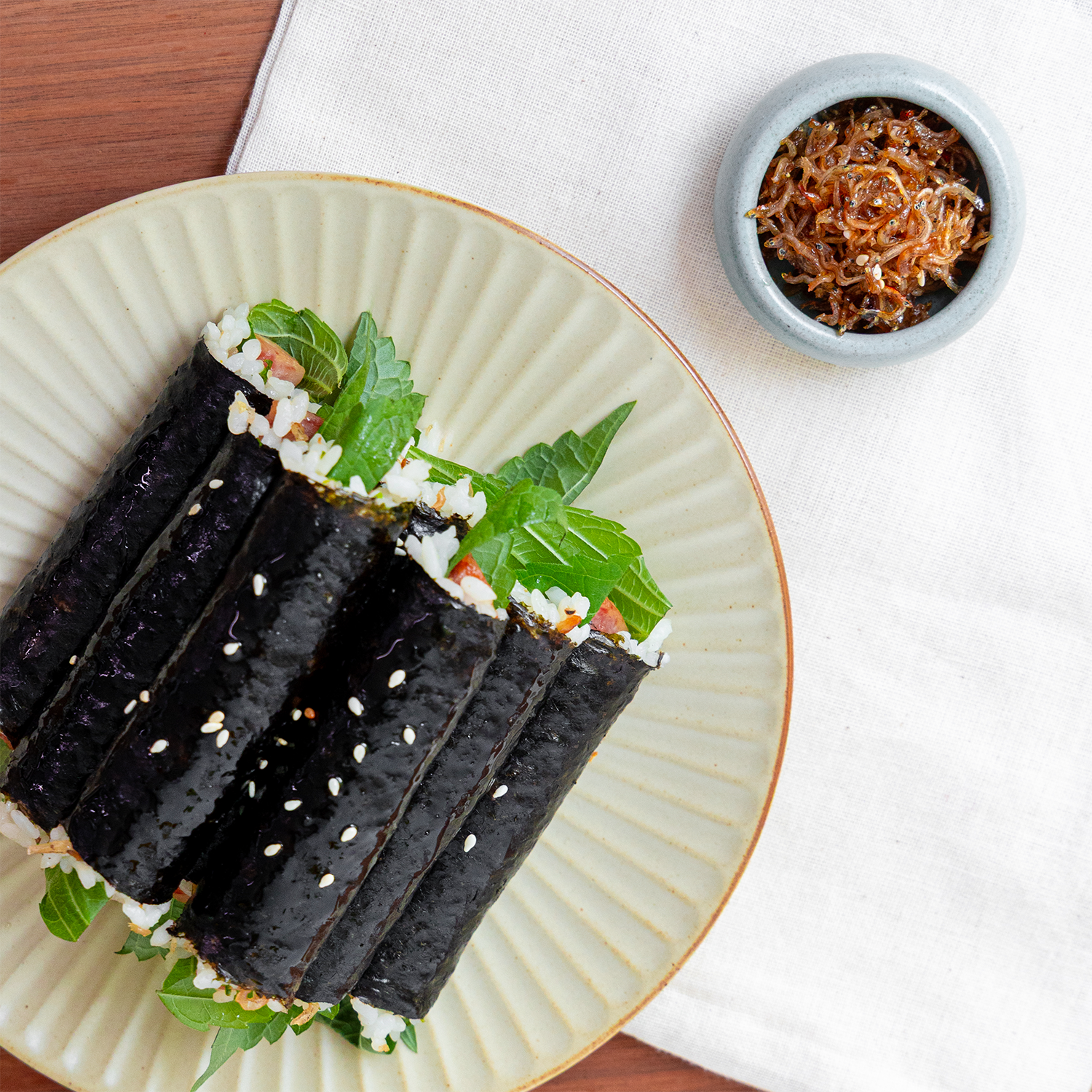 [Seoul Recipe] Mini Spciy Fried Anchovies & Ham Gimbap 미니 매운 멸치 볶음 & 햄 김밥 (20pcs)