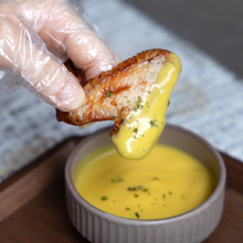 Load image into Gallery viewer, [Seoul Recipe] Oven Chicken with Honey Mustard Sauce 오븐 구이 치킨 &amp; 허니머스타드 소스 (2-3ppl)
