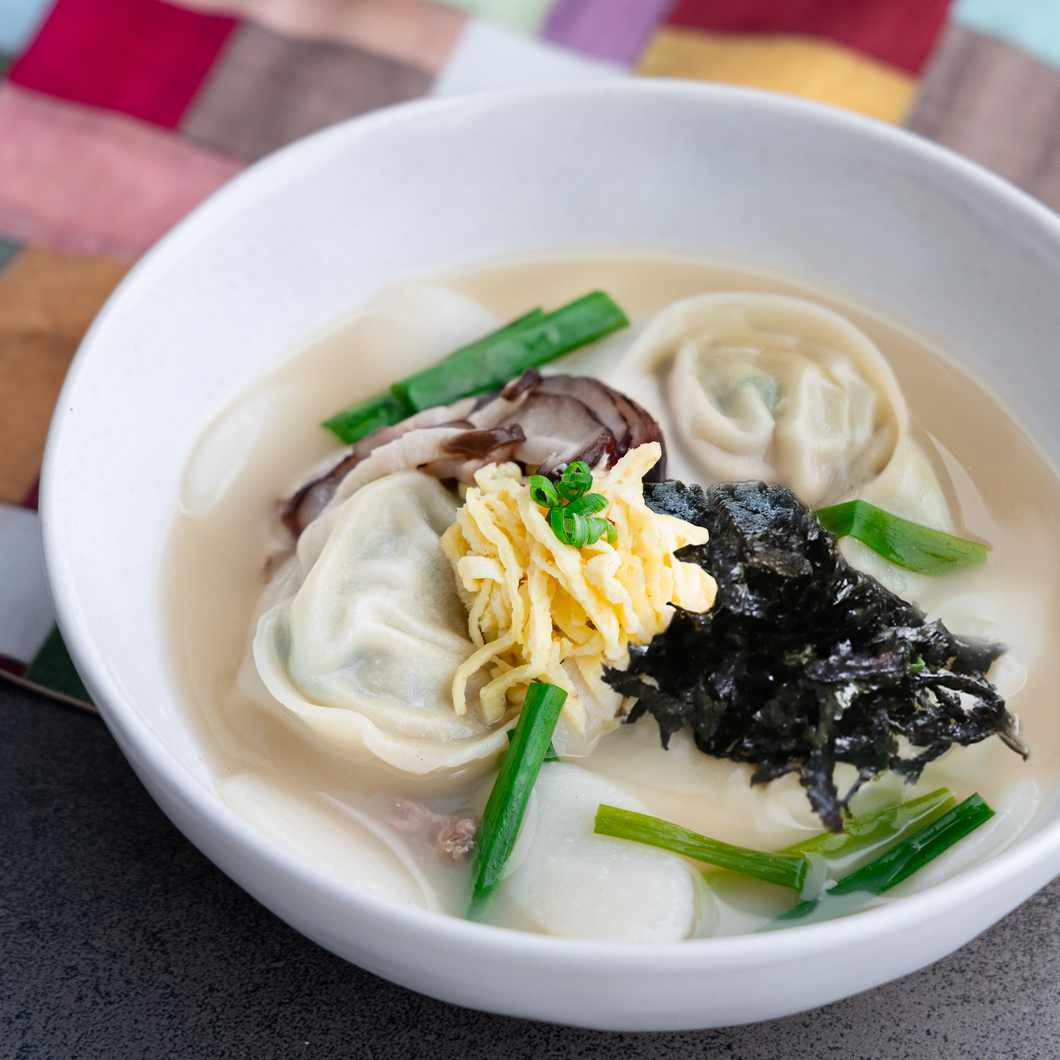 [Seoul Recipe] Rice Cake Dumpling Soup Meal Kit (2ppl) 떡만둣국 밀키트 (2인분)