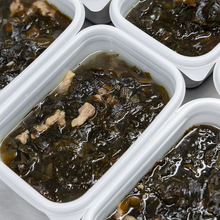Load image into Gallery viewer, [Seoul Recipe] Homemade Galbi Beef Seaweed Soup (Frozen) 홈메이드 소갈비 미역국 (냉동) (1ppl)
