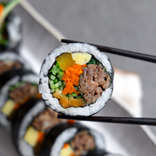 Load image into Gallery viewer, [Seoul Recipe] Bulgogi Beef Gimbap (2 rolls) 불고기 김밥 (2줄)
