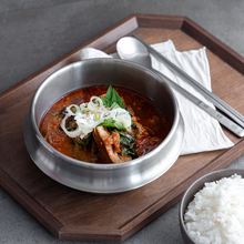 Load image into Gallery viewer, [Seoul Recipe] Homemade Dried Radish Leaves Perilla Pork Bone Soup (Frozen) 홈메이드 시래기 들깨 돼지뼈 감자탕 (냉동) (1ppl)
