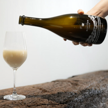 Load image into Gallery viewer, Bukchon Rice Wine 북촌 막걸리 (8%, 750ml)
