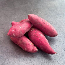 Load image into Gallery viewer, [Seoul Recipe] Sweet Potatoes from Korea 한국 고구마 (~800g, 5-6pcs)
