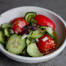 Load image into Gallery viewer, [Seoul Recipe] Sweet &amp; Sour Tomato Cucumber Salad 새콤달콤 토마토 오이 샐러드 (1kg)
