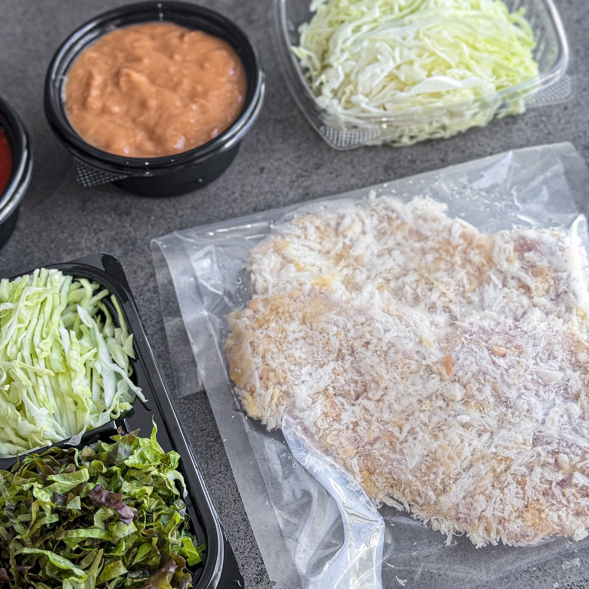 [Seoul Recipe] Tonkatsu & Spicy Cold Noodles Meal Kit Set 매콤달콤 쫄면 & 바삭 돈까스 밀키트 세트 (2ppl)