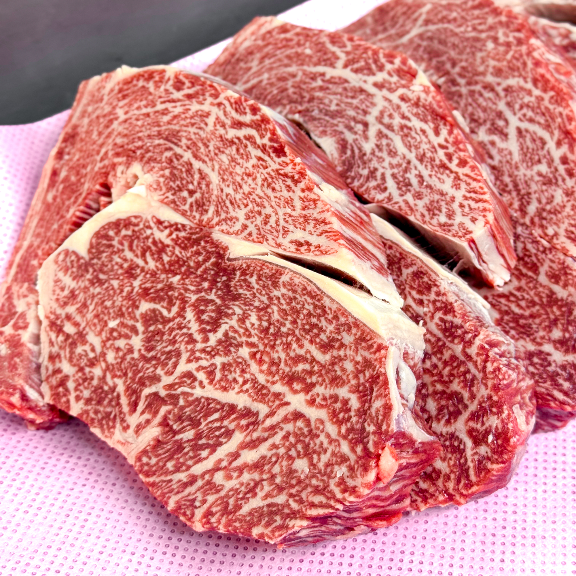 [Seoul Recipe] 1++(9) Korean Beef Rib Eye 1++(9) 한우 꽃등심 (립아이) (300g)
