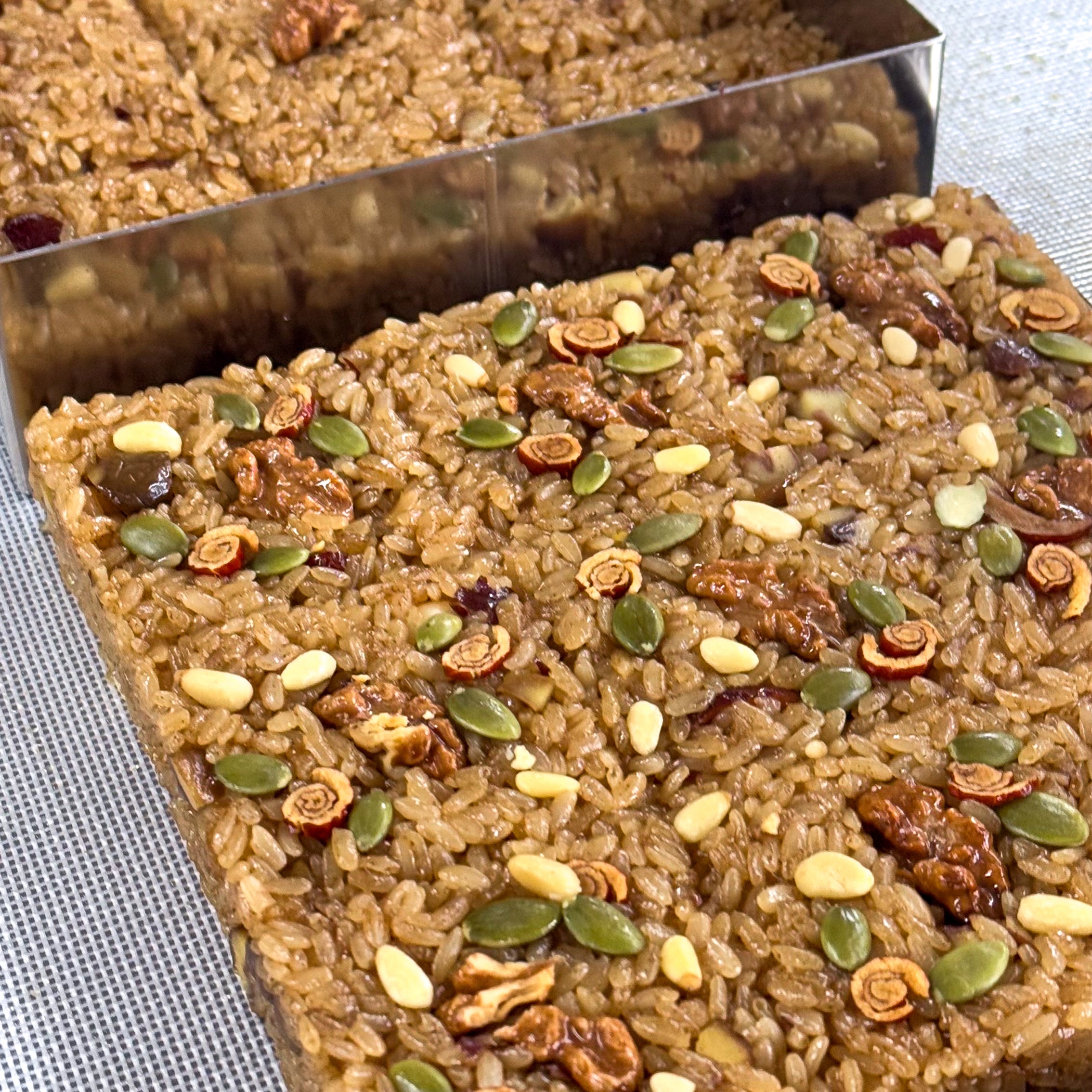 (Flash Menu⚡) [Seoul Recipe] Yakbap Sweet Glutinous Rice Cake 약밥 (12pcs)
