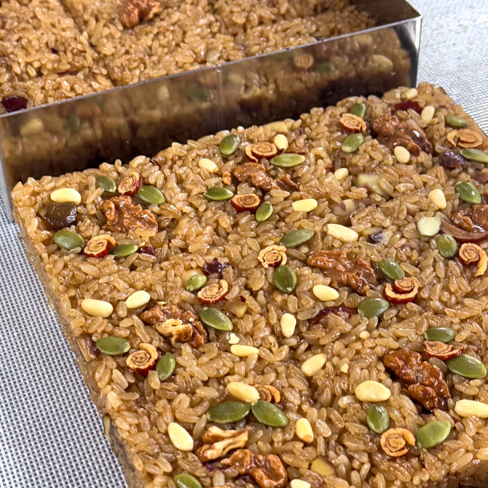 (Flash Menu⚡) [Seoul Recipe] Yakbap Sweet Glutinous Rice Cake 약밥 (12pcs)