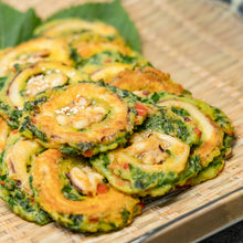 Load image into Gallery viewer, [Seoul Recipe] Squid Chive Pancake 부추 오징어 전 (10pcs)
