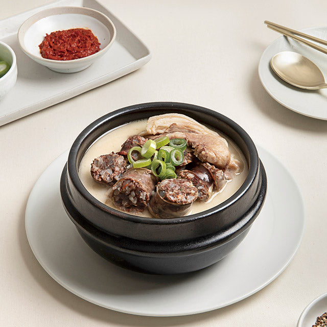Korean Sausage Soondae Soup (Frozen) 더담은 순대국 (냉동) (800g)