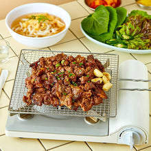 Load image into Gallery viewer, Charcoal grilled Pork Bulgogi Daegu Style(Frozen)  대구북성로식 석쇠 돼지 불고기 (냉동) (1인분 150g)
