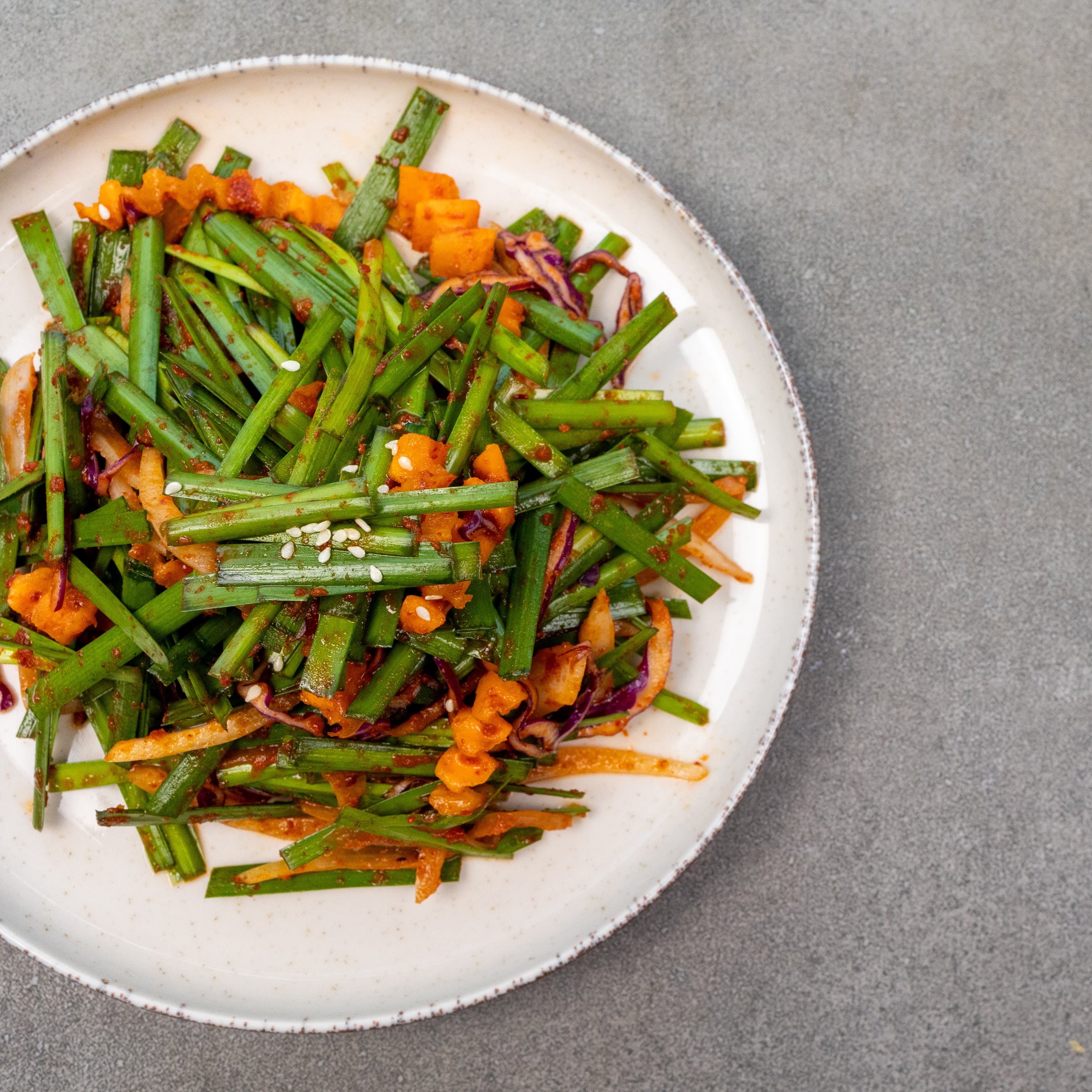 [Seoul Recipe] Korean Spicy Chive Salad 매콤 부추 샐러드 (300g)