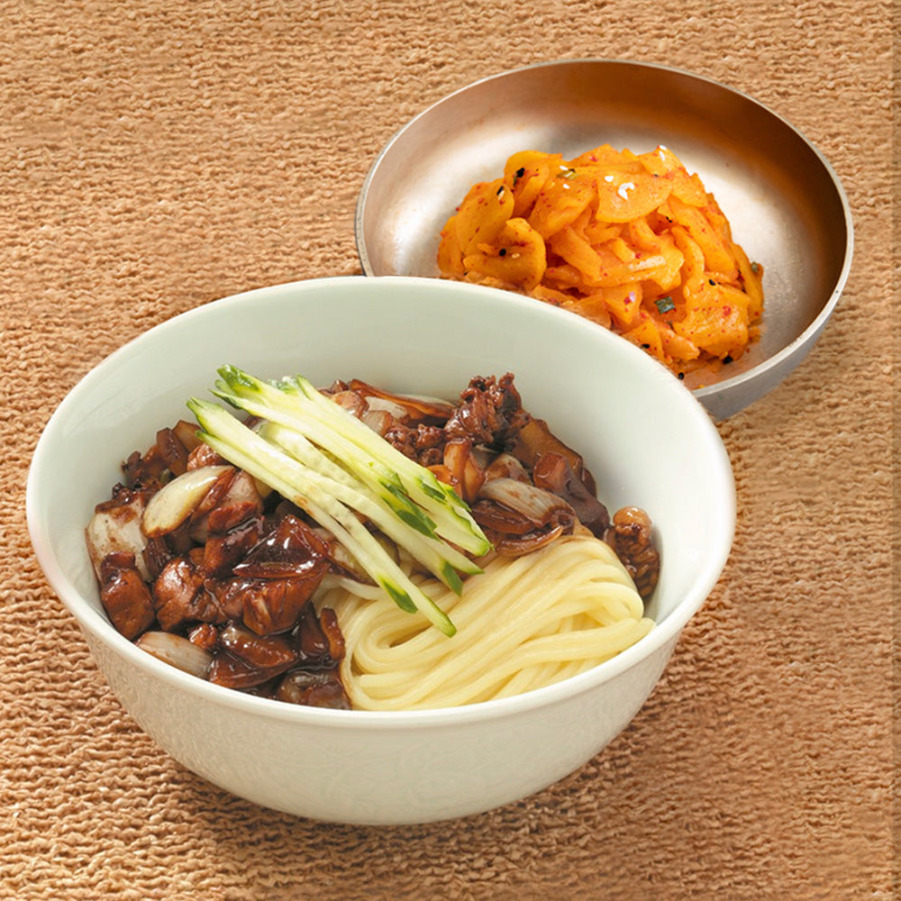 [Seoul Recipe] Gourmet Jjajang Noodle and Seasoned Yellow Radish Combo Set (2ppl) 특제 짜장면과 단무지무침 콤보세트 (푸짐한 2인분)
