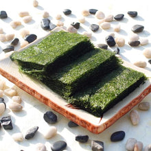 Load image into Gallery viewer, Roasted Sea Trumpets 서산 맛감태김 (4g*3packs)

