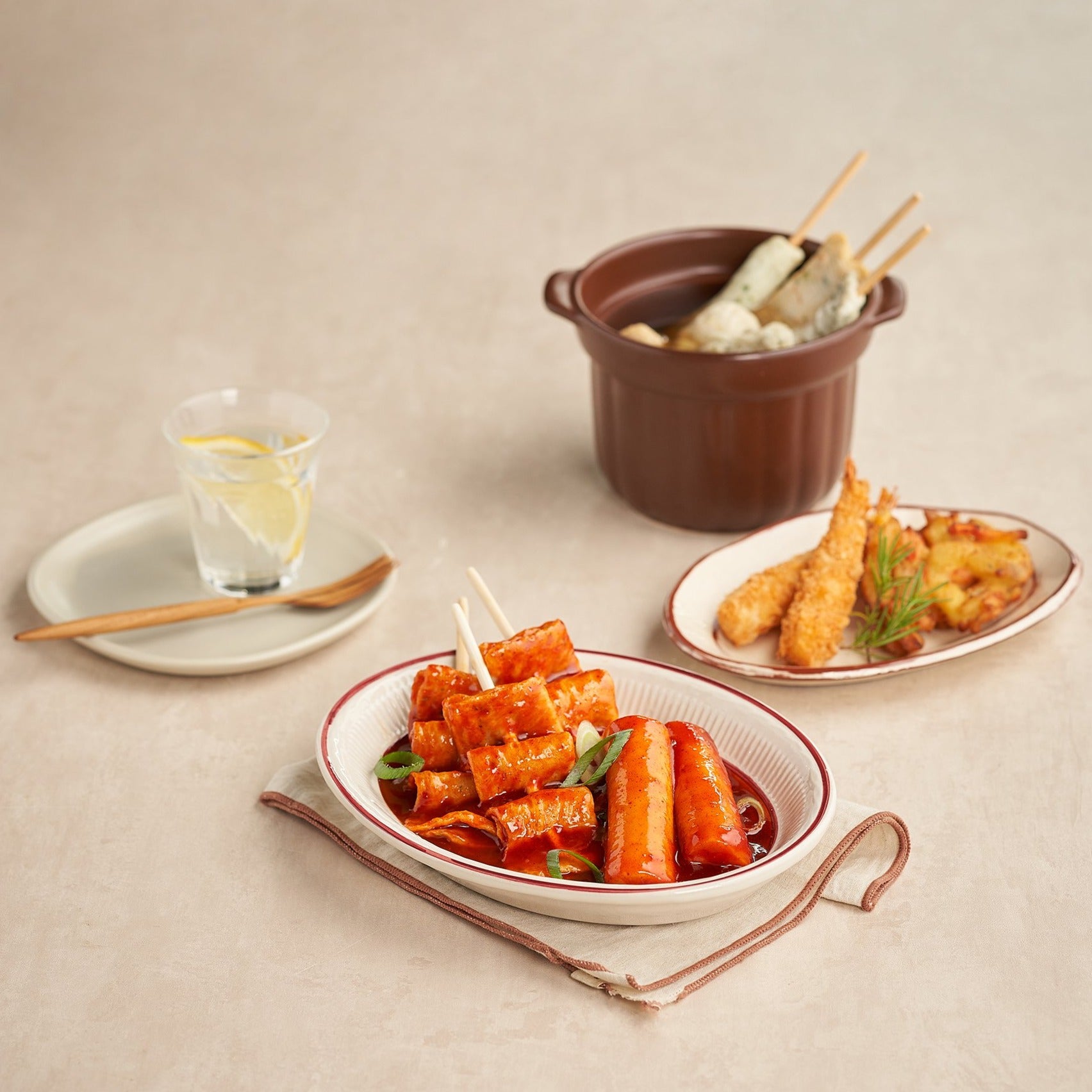 BIGGER Real Busan Tteokbokki (Frozen) 오마뎅 진짜 부산 떡볶이 (냉동) (322g)