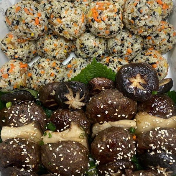 [Seoul Recipe] Mini Mushroom Tteokgalbi Meatball & Rice Ball Set  미니 버섯 떡갈비 & 주먹밥 세트