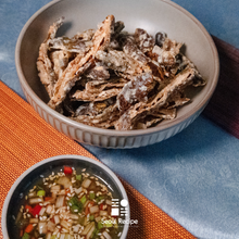 Load image into Gallery viewer, [Seoul Recipe] Korean Chilli Crisps (Boogak) 한국 고추 부각
